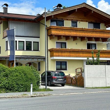 Апартаменты Haus Laubreuter Капрун Экстерьер фото