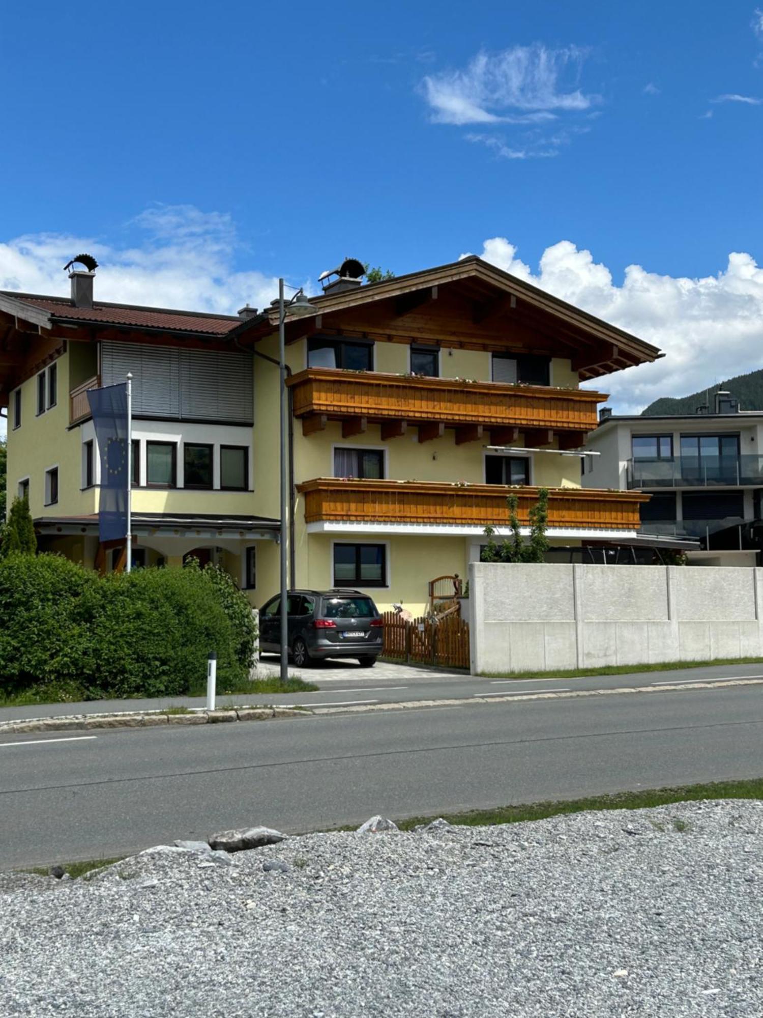 Апартаменты Haus Laubreuter Капрун Экстерьер фото