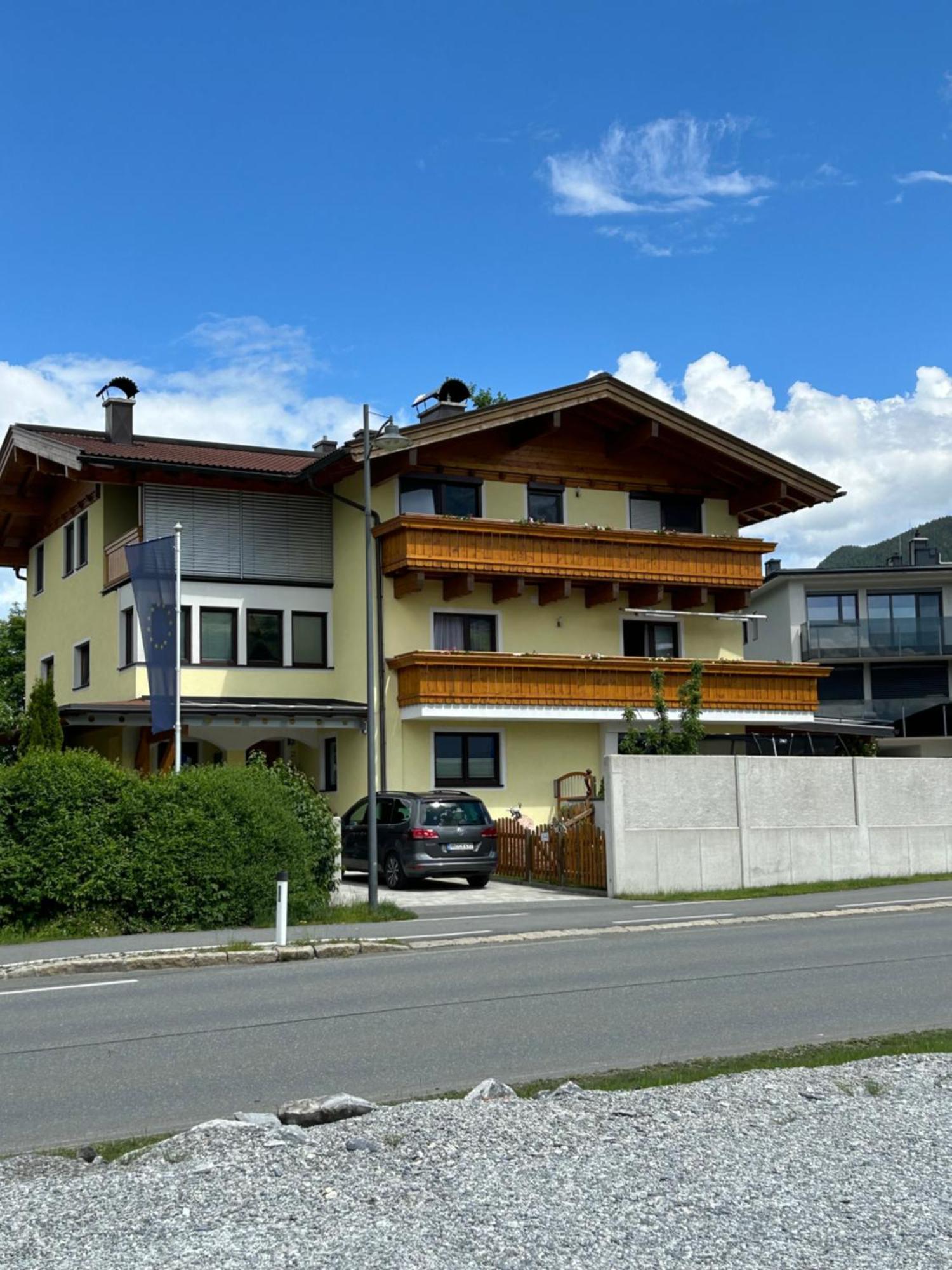 Апартаменты Haus Laubreuter Капрун Экстерьер фото